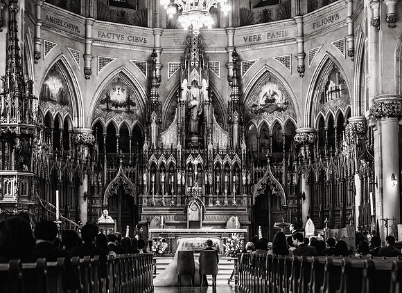 Wedding at Paroisse Saint-Viateur d'Outremont